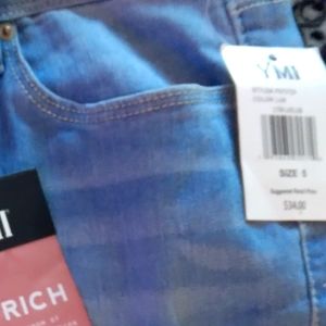 Ladies Blue Jean Brand New with Tags.